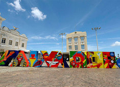 Letreiros celebram os 30 anos da Axé Music