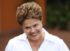 Dilma viaja a São Paulo para passar por exames de rotina