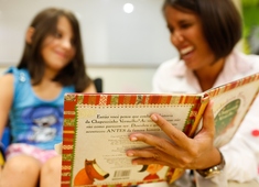 Salvador Shopping recebe contação de histórias infantis