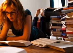 Prefeitura abre concurso com salários até R$ 6 mil