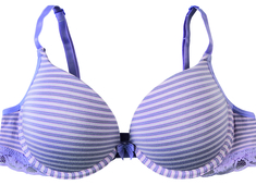 Hipermercado aposta em presentes para mães vaidosas e conectadas