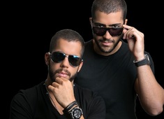 Cenografia caprichada, performances e surpresas