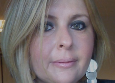 Na mesa, Viviane Moreira