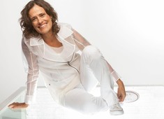 Zélia Duncan é Convidada do Projeto Mulher com a Palavra.