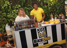 Fernanda Lebram e sua Bike Chic