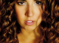 Aline Barretto vai abrir o show de Ana Carolina