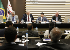 ACM Neto apresenta projeto do BRT para empresários de São Paulo