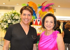 FÁBIO SANDE LANÇA MÁSCARAS NA PARADOXUS INSPIRADA EM MUSICA DO OLODUM