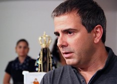 Rodrigo Alvarez movimentando hoje a sociedade carioca