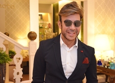 Carlos Rodeiros e Paula Frank movimentando a quinta-feira social do Shopping Barra