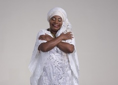 Orixá rege as bodas de prata do Feijão VIP da Dadá 2018