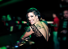 Filha de Raul Seixas embala festança em Salvador