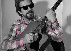 Tuca Fernandes lança nova música em versão acústica