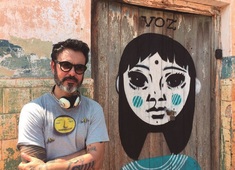 Speto faz visita guiada na Exposição ‘SPETO – Arte pelo mundo