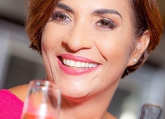 Dina Rachid na Europa