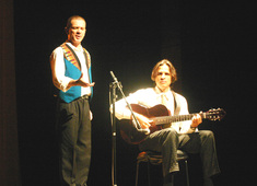 Marcos Machado interpreta Fernando Pessoa