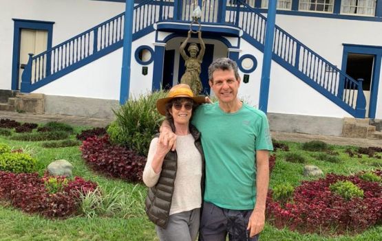 Silvia e Eduardo Blumberg completarsm 30 anos de amizade e amor.