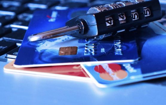 Empresa detecta fraudes com mais de 770 mil cartões de crédito desde janeiro