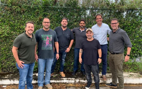 Marcelo Britto e Sprite (Salvador Produções) Binho, Guto e Zenon (2GB ) Léo Góes (On Line)  André Leão (Abará, Forte Produções)