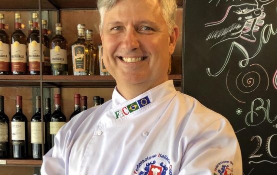 Bella Napoli completa 60 anos e inicia série de comemorações com jantar siciliano a quatro mãos