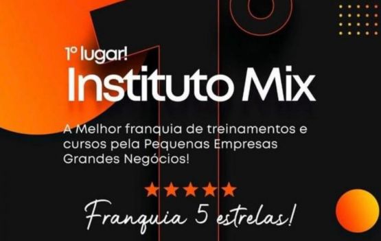 Monica Baldacci e Daniel Jr. comemorando mais um prêmio 