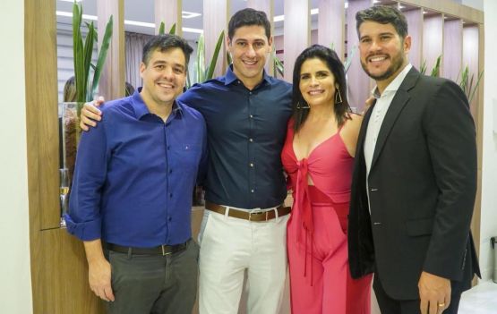 Marcelo Martinez, Adriano Pedreira, Cátia Borges e Higo Keynes 
