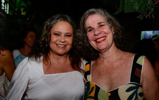 Lucy Lins e Mônica Simões, produtoras do Calendário 2024. Foto Ricardo Prado 