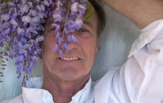 Salvador entrou na rota do diretor teatral francês Philippe Talard