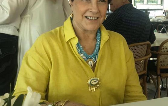 O aniversário de Tania Motta Muniz Barreto congestionou o bairro da Barra