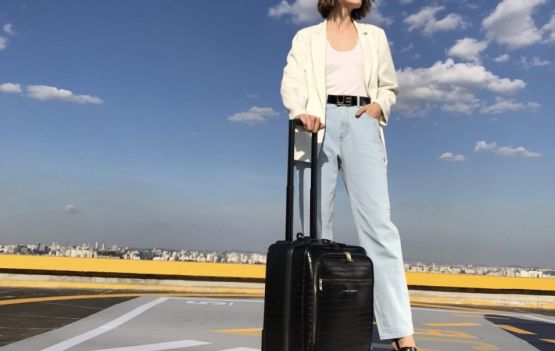 Jorge Bischoff lança linha de malas bacanérrimas.