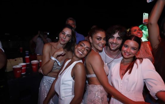 Reveillon Jonh Jonh Rocks Jeri  no Ceará. 