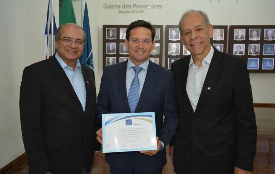 Santa Casa da Bahia empossou novos Irmãos