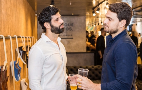 Simon Carrazzone e Felipe Torreão.