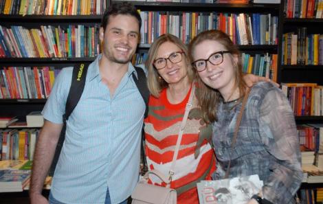 Thomas Daniel Shores, Nellie Daniel Shores e Isabella Shores