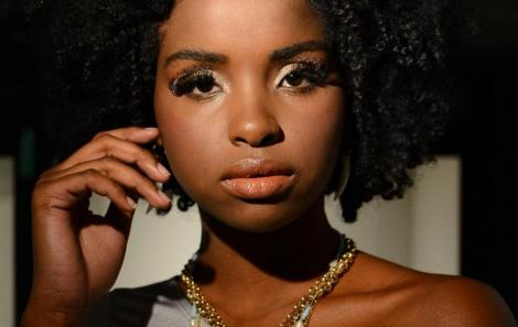 Carolina Costa movimentando o Salvador Shopping. 