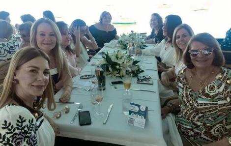 O aniversário de Tania Motta Muniz Barreto congestionou o bairro da Barra