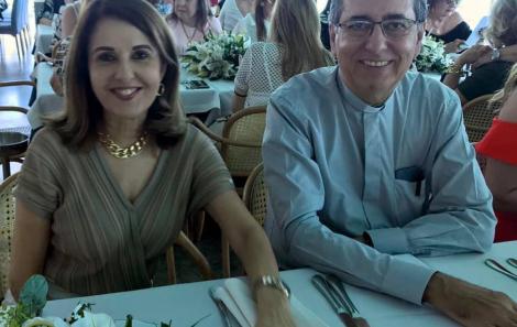 O aniversário de Tania Motta Muniz Barreto congestionou o bairro da Barra