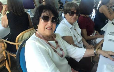 O aniversário de Tania Motta Muniz Barreto congestionou o bairro da Barra