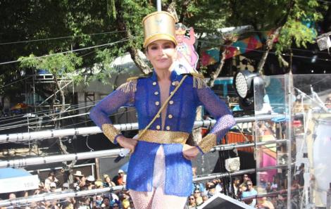 Daniel Vieira acompanha a passagem de Claudia Leitte no Campo Grande