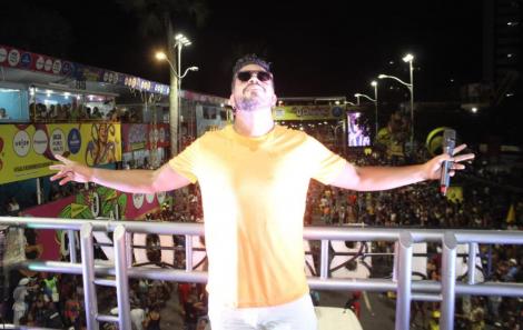 Confira aqui o último dia do carnaval de Salvador. 