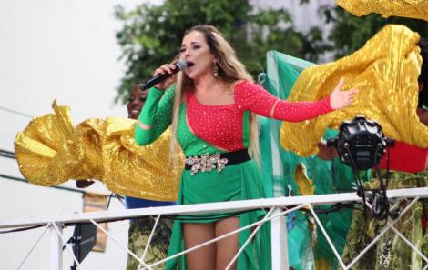 Confira aqui o último dia do carnaval de Salvador. 