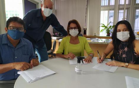 Assinatura de Termos Aditivos 2