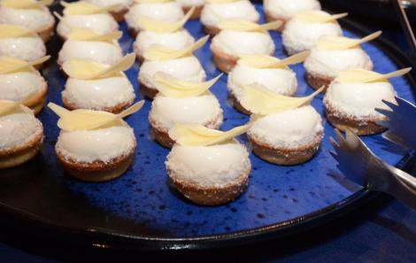 Homenagem ao Chef Roland Villard com a Medalha Tiradentes, no Le Cordon Bleu Rio de Janeiro, em Botafogo.
