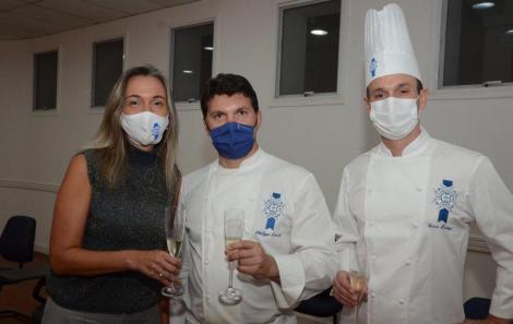 Homenagem ao Chef Roland Villard com a Medalha Tiradentes, no Le Cordon Bleu Rio de Janeiro, em Botafogo.