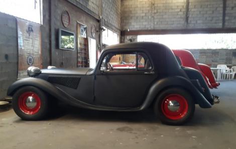 21DBB8B9-40A9-496F-BB77-65940137C688