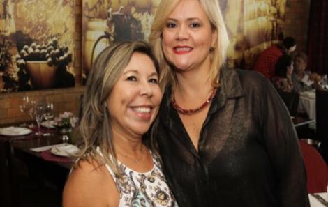 16EA35E6-DFD0-4A10-BC64-E65C9BB1113D