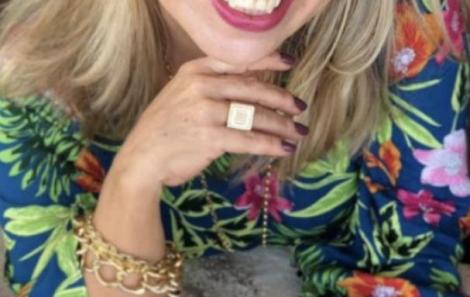 A25CA1C2-D5F8-418E-BB6A-60587D757DBB