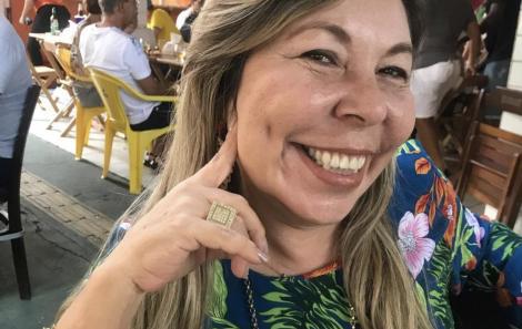 B5FAC875-4087-4E4E-A08A-18A019D4F802