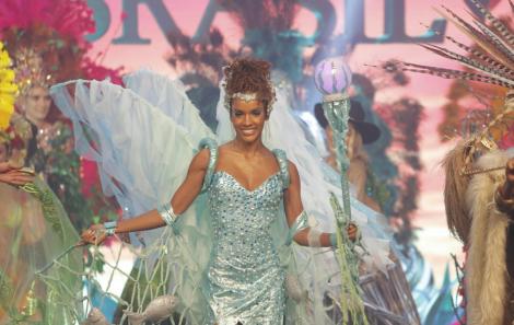 DESFILE DE TRAJE TÍPICO (3) Murilo Costa Fotografia