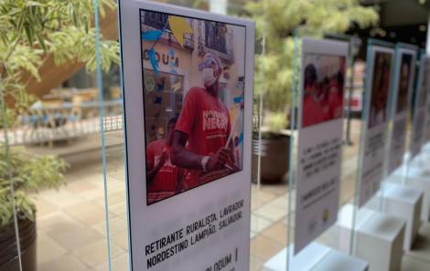 D9DAEC79-33A7-4816-AFDE-CCF216D02A19